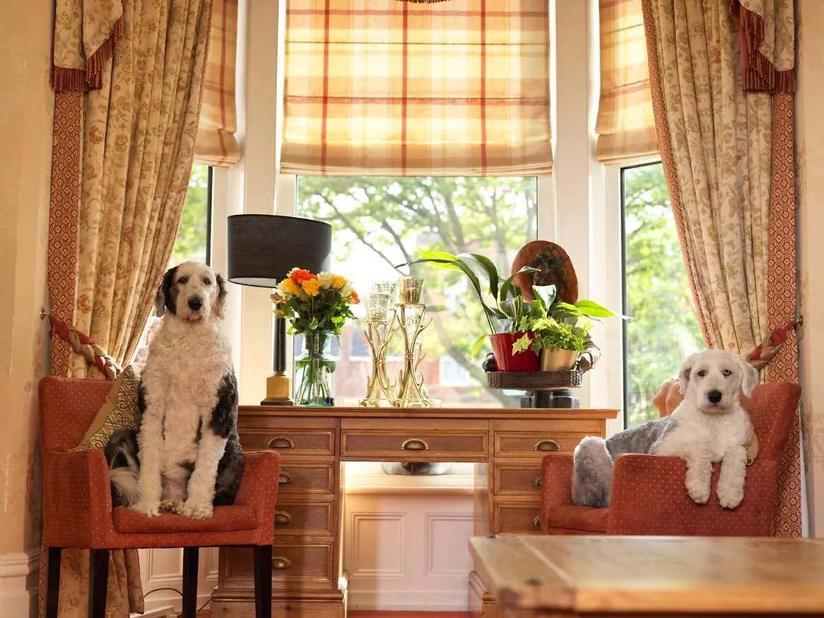 Howarth House Lytham St Annes Guest house